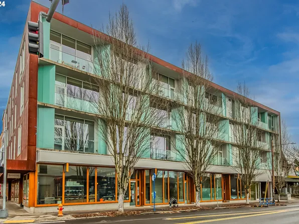 2530 SE 26th Ave #206, Portland, OR 97202