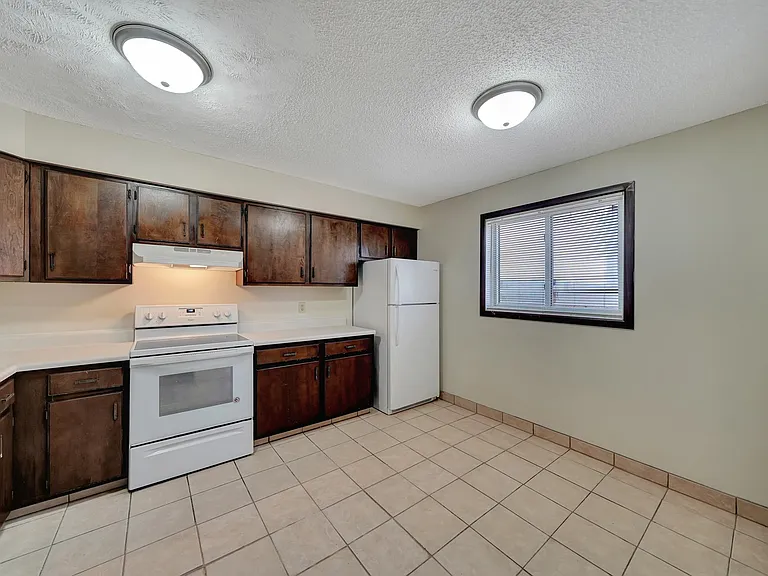 3516 Huntington Ave — Photo 9