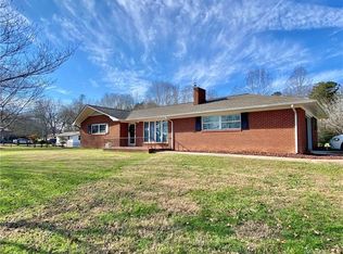 3629 Asbury Church Rd, Lincolnton, NC 28092