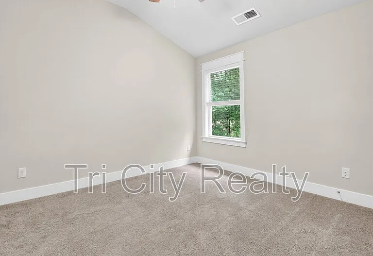 6230 Gordon Rd — Photo 63