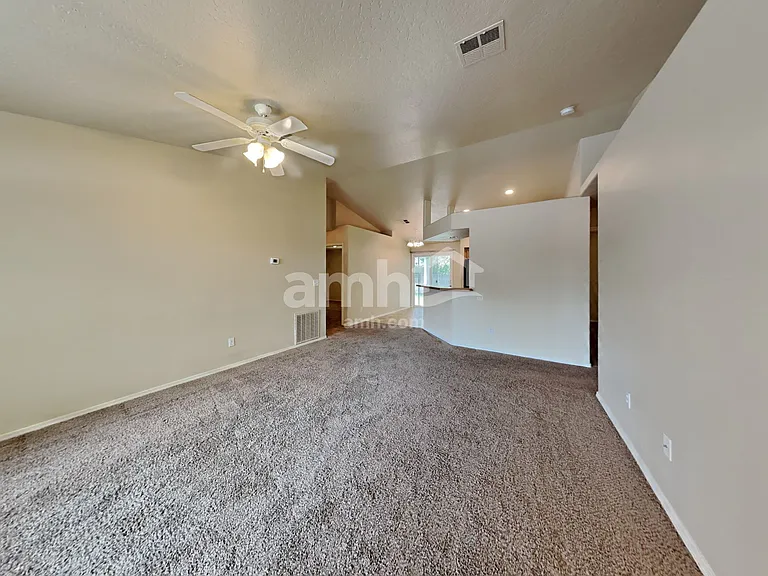 3720 Bismark Ave — Photo 5
