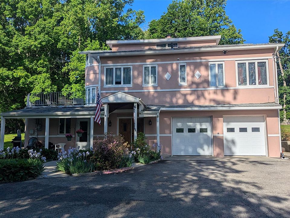 1st image of 11 Dyckman Drive