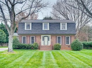 6112 Sharon Acres Rd, Charlotte, NC 28210