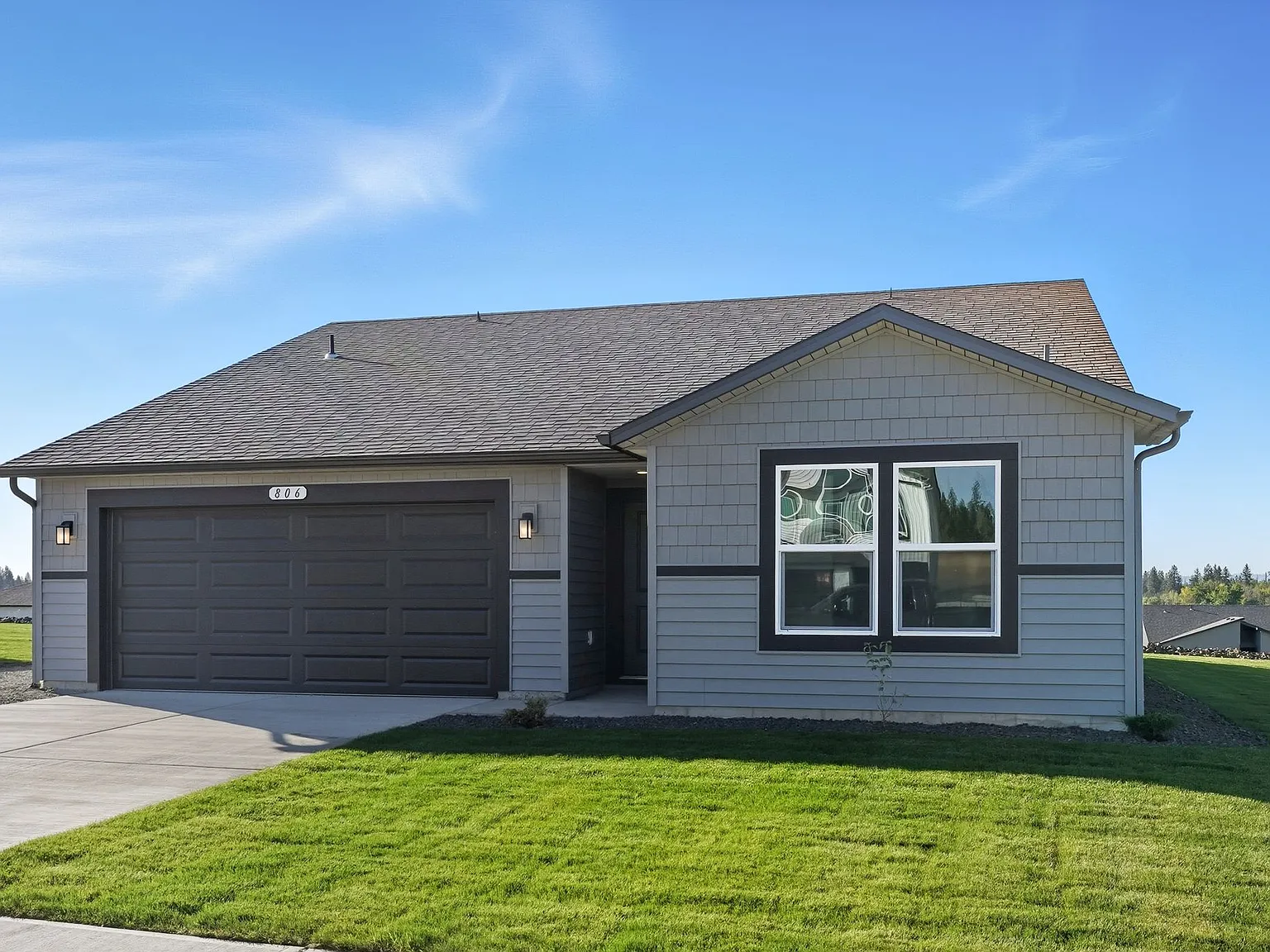 3 bed, 1466 sqft, $2,450 — Photo 2
