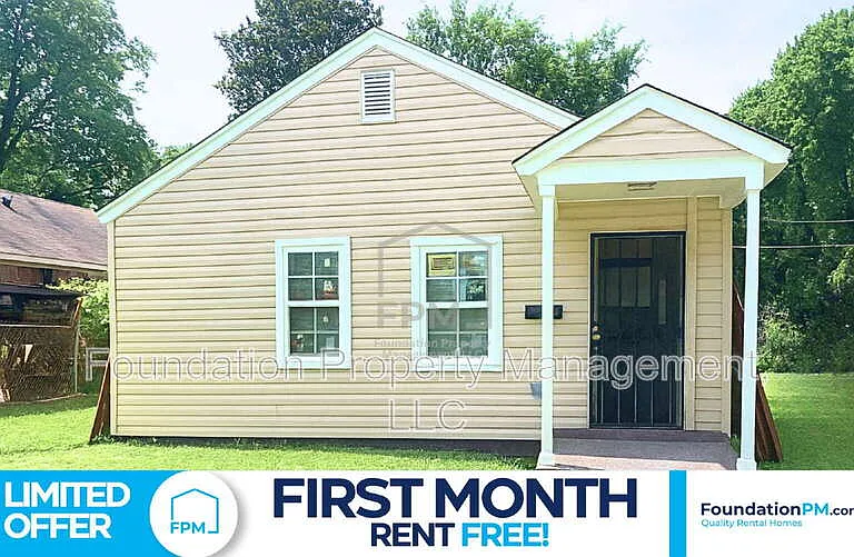 1371 E Trigg Ave — Photo 1