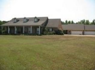 697 White Rd, Florence, MS 39073