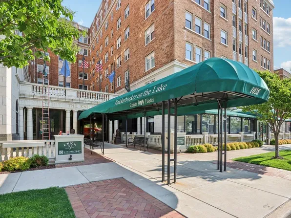 1028 E Juneau AVENUE #418, Milwaukee, WI 53202