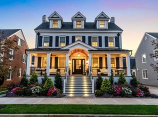 8 S Quincy Ave, Margate, NJ 08402