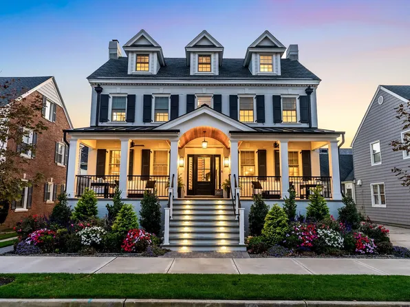 8 S Quincy Ave, Margate, NJ 08402