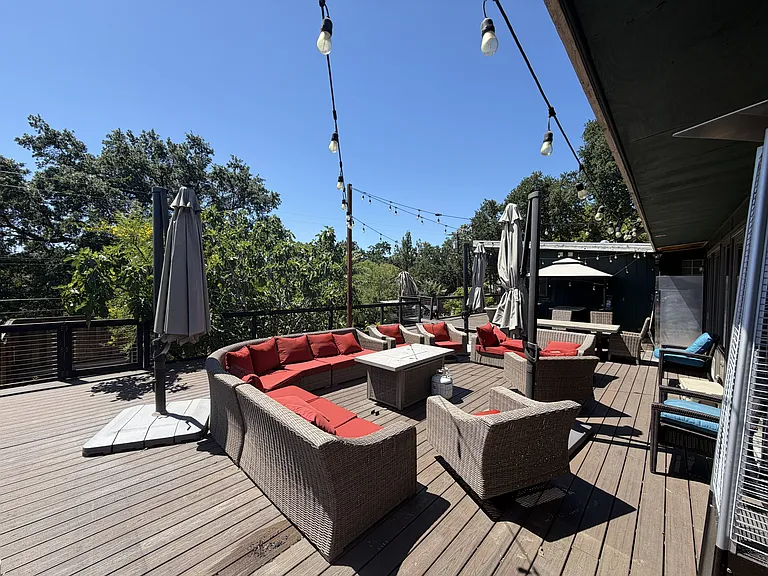 160 Bonita Cir — Photo 8