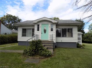 950 Lloyd Ave, Aurora, OH 44202