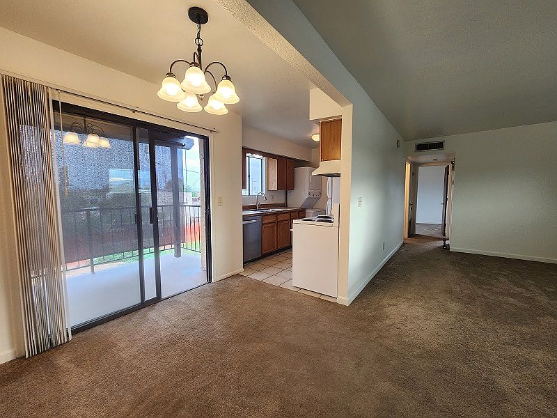 Dining room, Kitchen, Living room to right