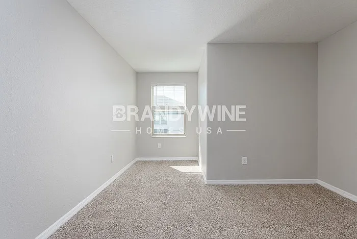 5595 Mercado Dr — Photo 18