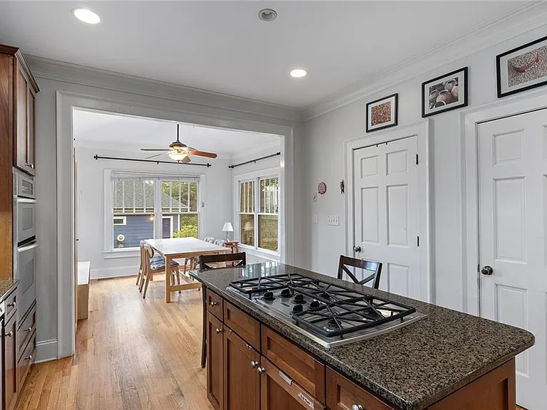 120 Park Pl — Photo 13