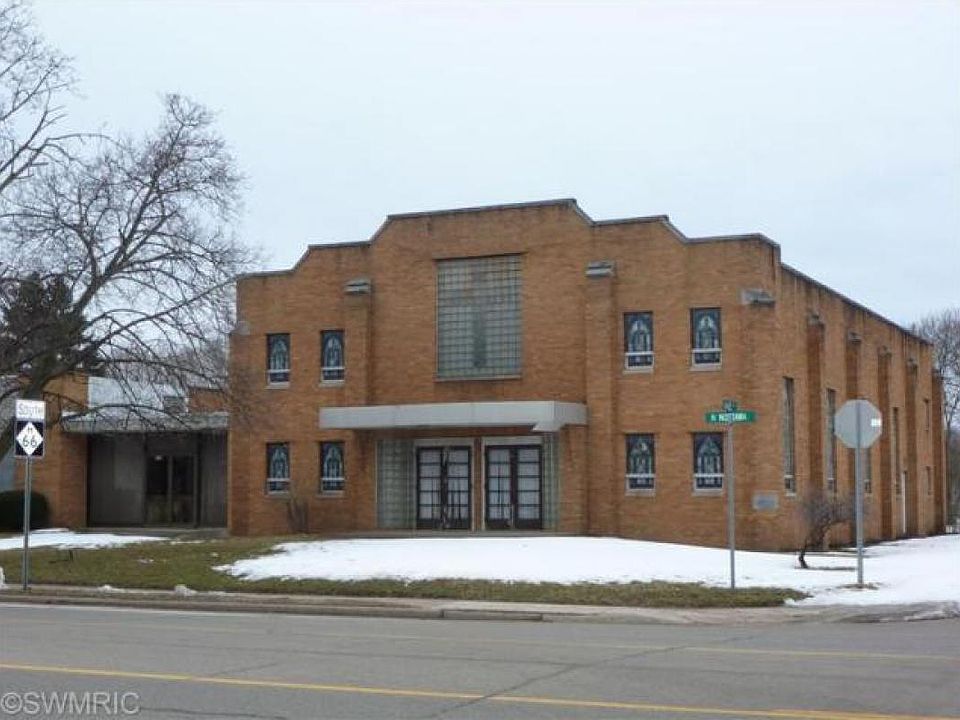1st image of 600 N Nottawa St