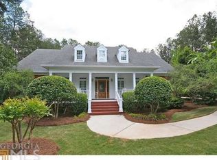 145 Hamilton Glen Ct, Fayetteville, GA 30215