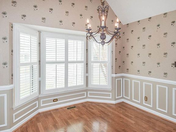 4th image of 167 Gatewood Dr