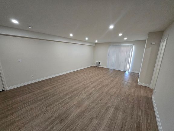 2nd image of 531 S Berendo St #103
