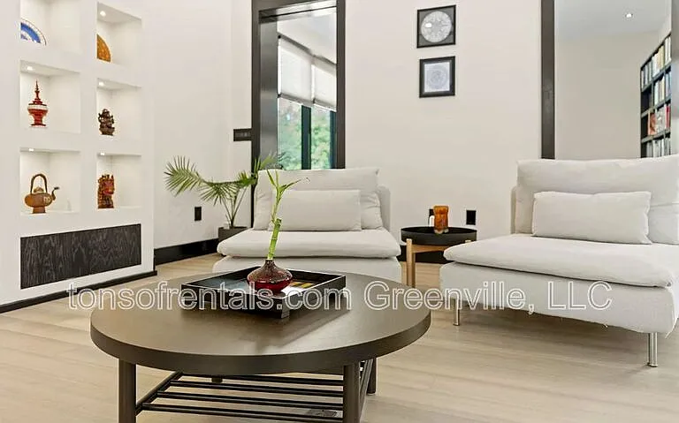 128 Sanctuary Ln — Photo 13