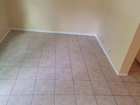 4th image of 1105 NW 80th Terrace #8H