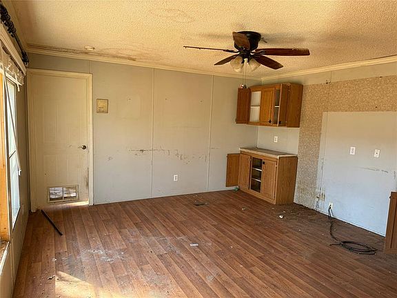 3rd image of 2700 Mooselana Cir