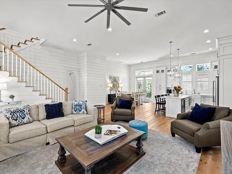 237 Cabana Trl — Photo 17
