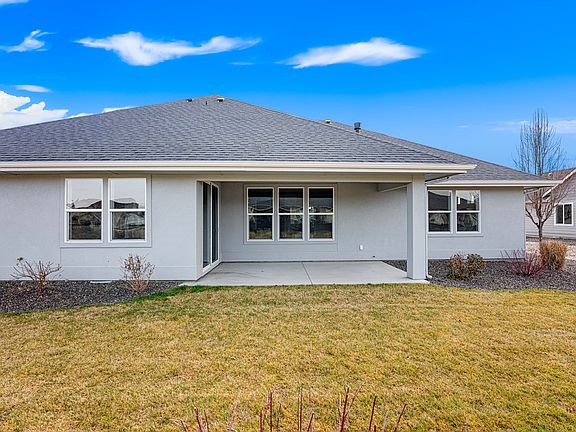 7th image of this home