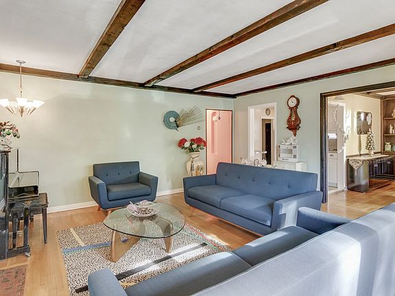 4th image of 8581 188th St