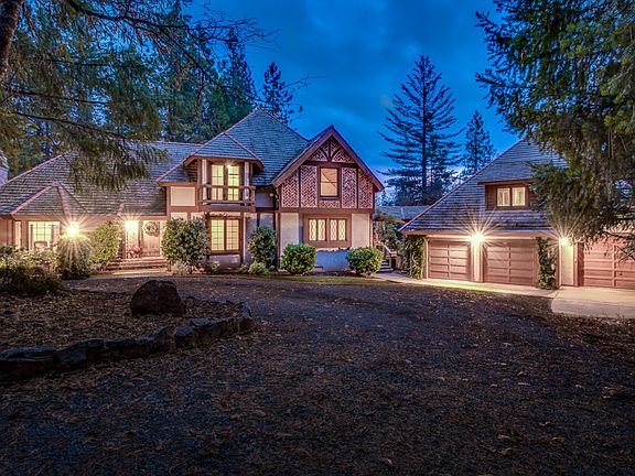 2nd image of 2800 Green Hollow Ln