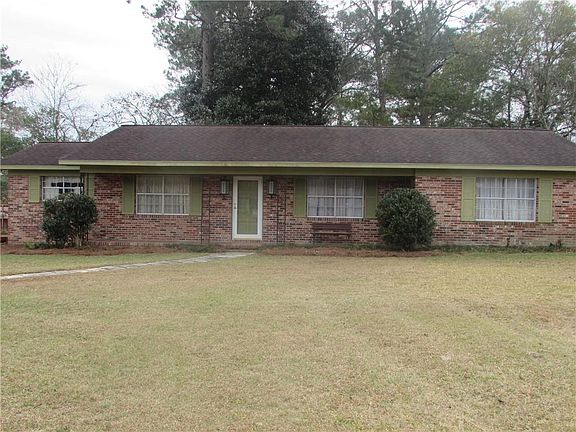 2nd image of 1691 Huckaby Rd