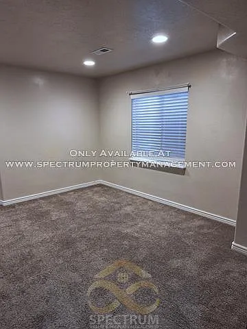 759 E 80 S — Photo 28