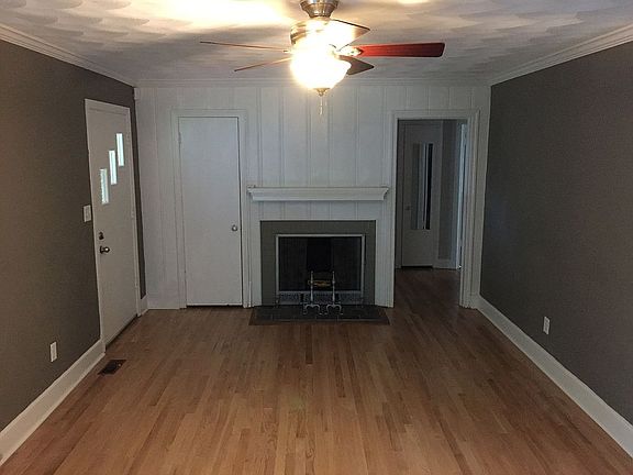 3rd image of 171 W Bayview Blvd