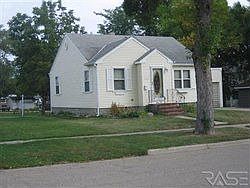 2nd image of 203 E Adams Ave