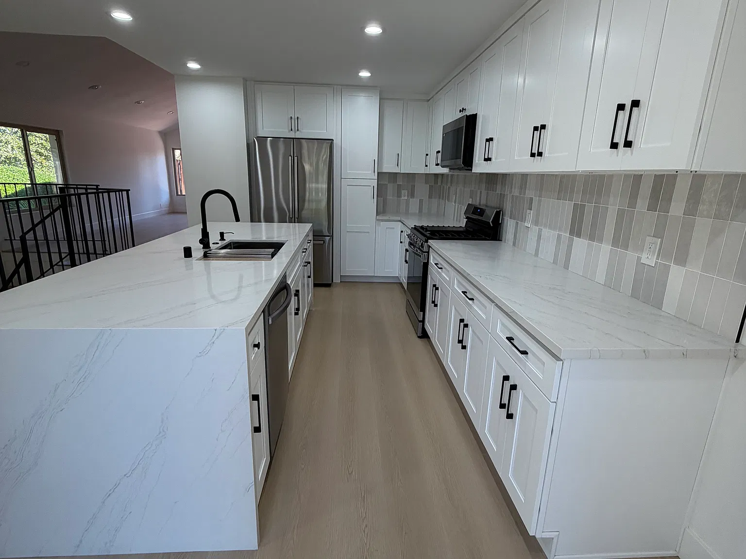 3 bed, 1965 sqft, $4,500 — Photo 3