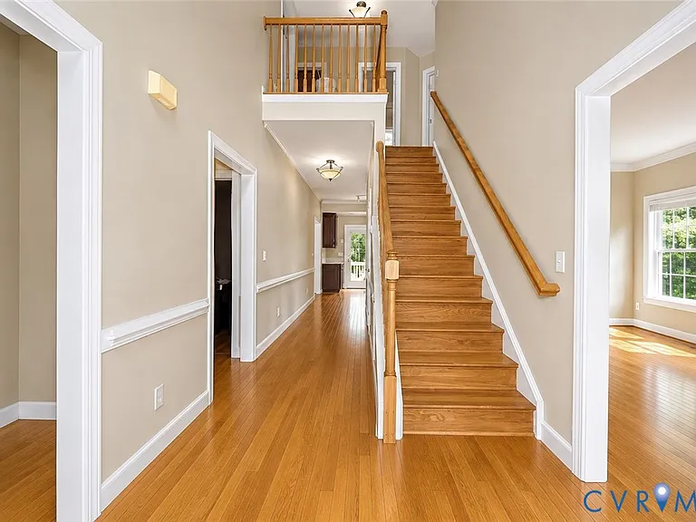 11320 Sadler Oaks Dr — Photo 6