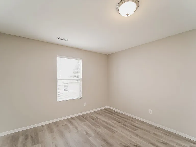 5221 Valcourt Rd — Photo 14