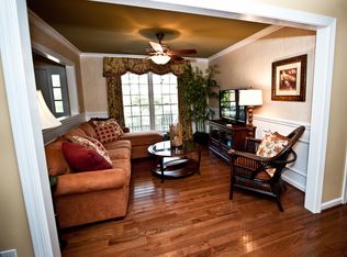 21 Overcup Ct, Greer, SC 29650