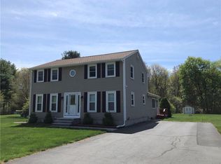 10 Rogler Farm Rd, Smithfield, RI 02917