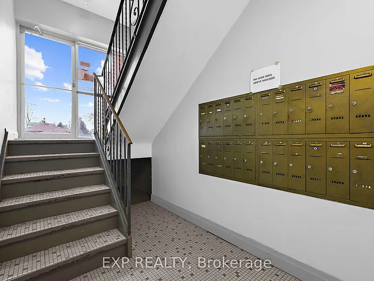 529 Elm St #1 — Photo 26