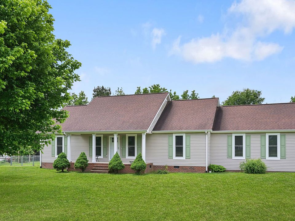1st image of 14 Long Meadow Dr