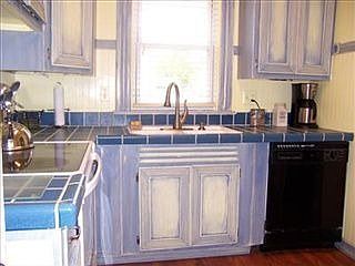 5th image of 503 Prytania Ave