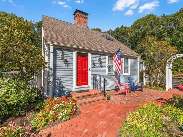 29 Oak Ridge Road, East Sandwich, MA 02537