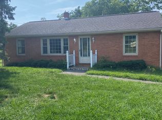 2323 Stoney Battery Rd, Troutville, VA 24175
