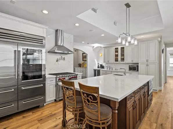 8944 Enfield Ave, Northridge, CA 91325