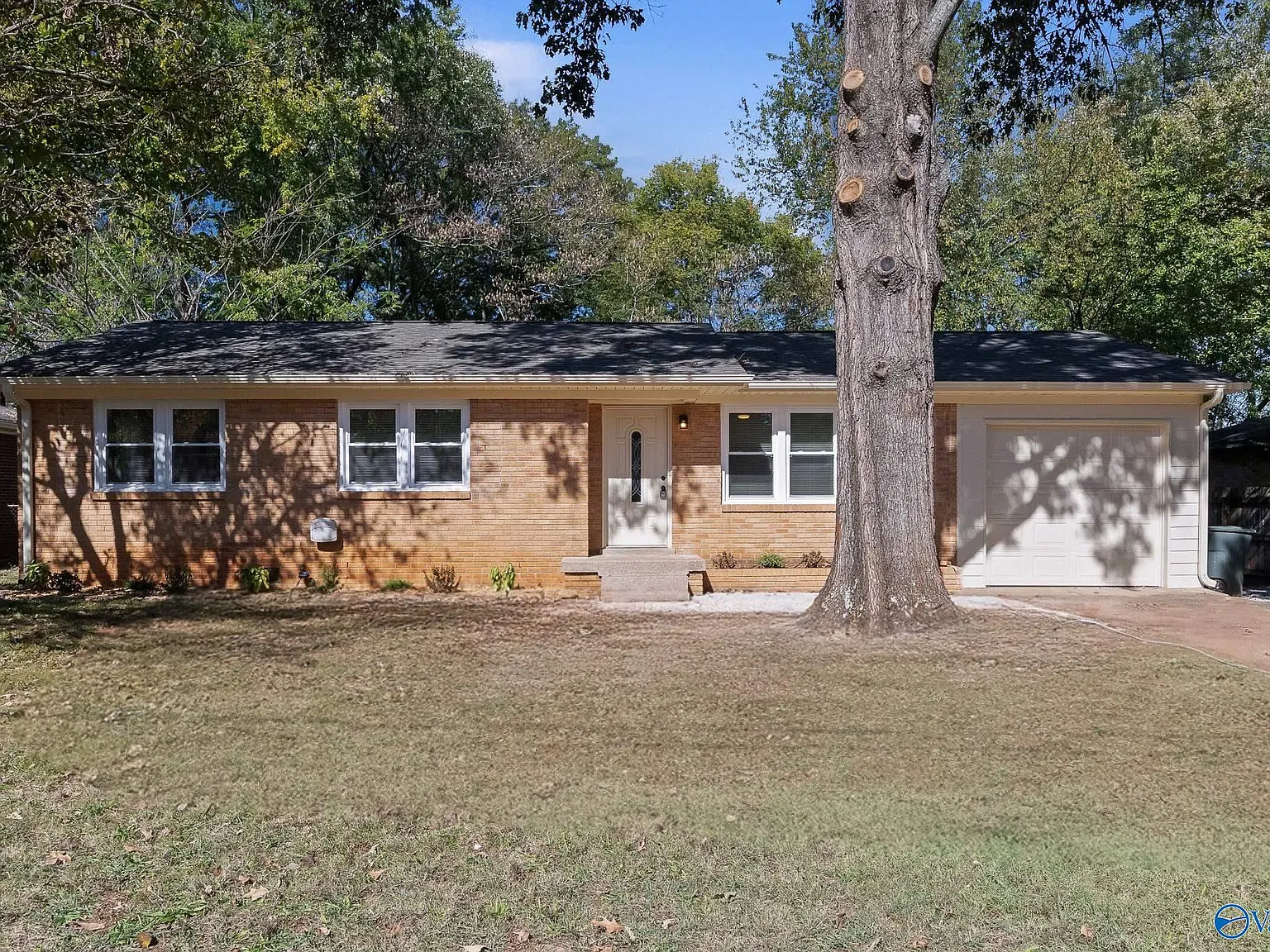 3 bed, 1.5 bath, 1133 sqft, $1,650 — Photo 2