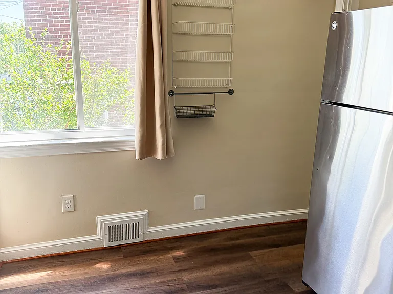 5027 Sargent Rd NE — Photo 5