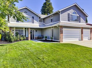 414 Community Dr, Roseville, CA 95678