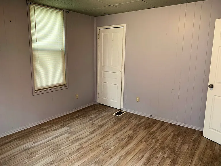 5435 Kincaid St — Photo 18