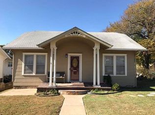 1210 N Garfield Ave W, Sand Springs, OK 74063