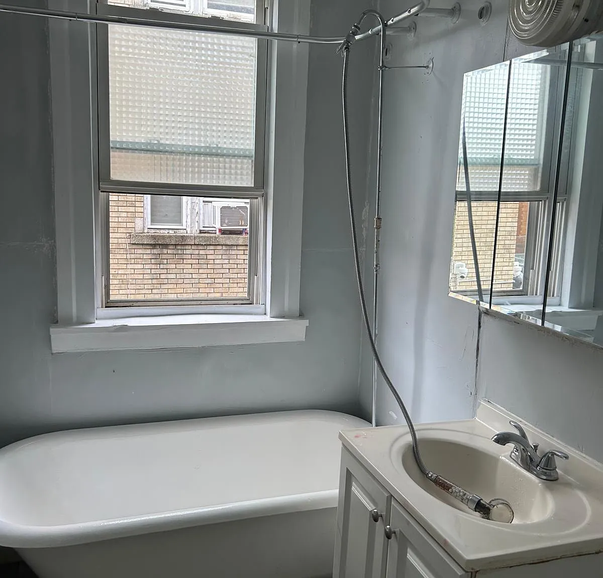 2 bed, 950 sqft, $1,249 — Photo 4